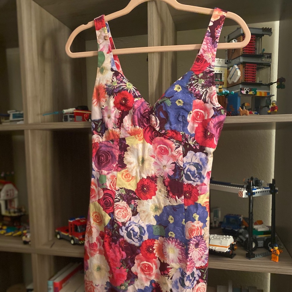 GUESS floral mini dress size 2